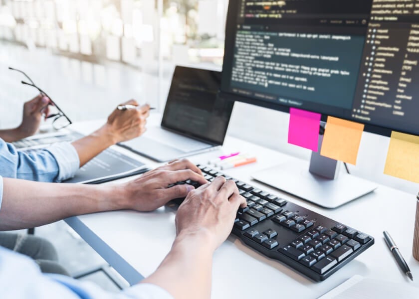 IT・Web企業で開発作業を行うエンジニア